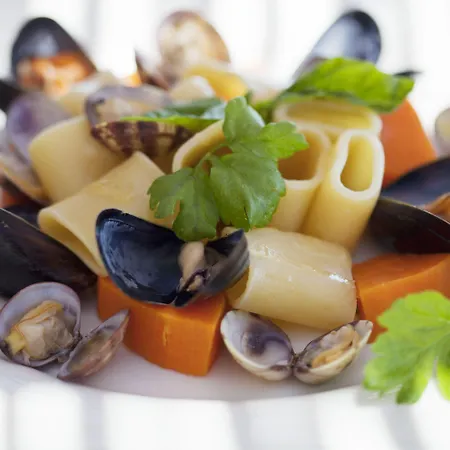 Отель Cincotta 3*