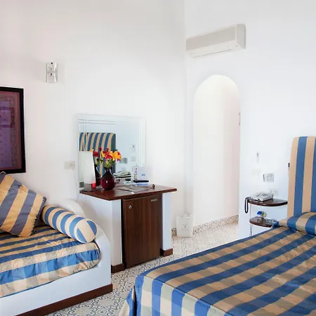Cincotta Hotel Panarea